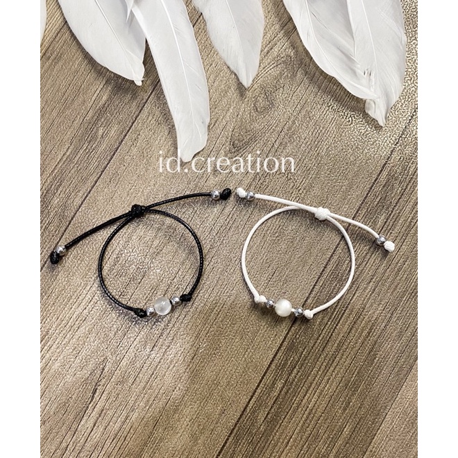 Gelang Manik Korea Bulat Putih Transparan Tali Korea 1.5mm Hitam Putih