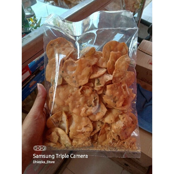 

KRIPIK GUNGEK ( TERIGU CENGEK) 250GR || PANGSIT GUNGEK || Snack Kiloan