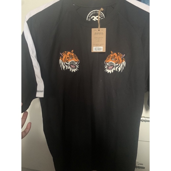 KAOS 3Second Original store with Tag