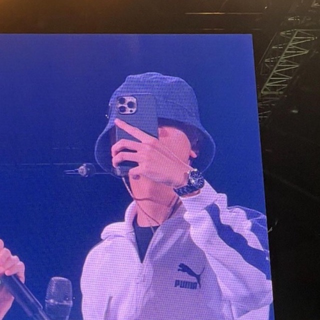 haechan pop up hotsa/hot sauce