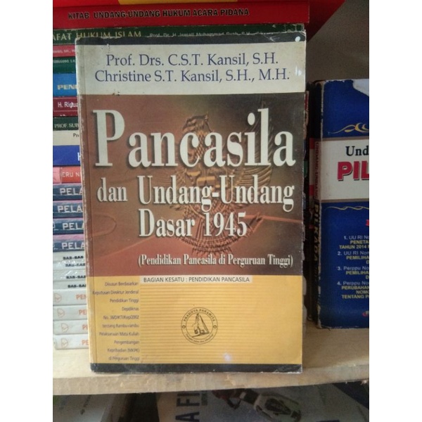 Pancasila dan UUD 1945 bagian kesatu