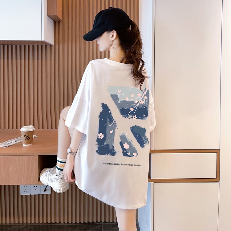 2022 Newest Wanita T-shirts / Atasan Wanita Warna Putih Pendek Katun / Baju Oversize Korean Style / Kaos unisex