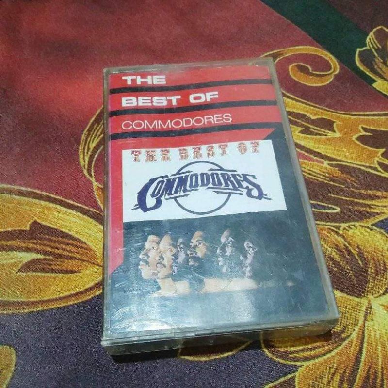 KASET PITA ORIGINAL THE BEST COMMODORES ( Used )