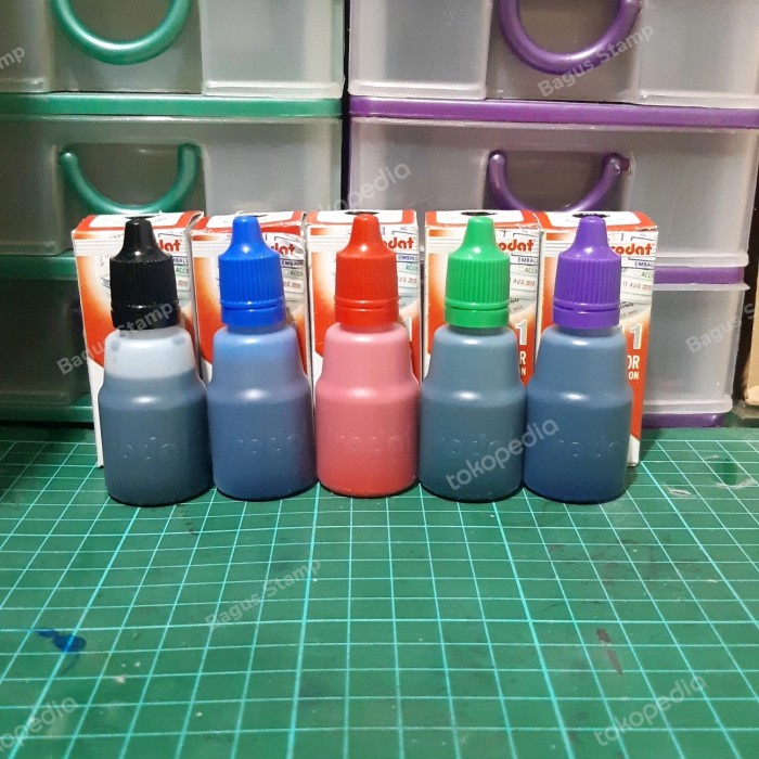 

Tinta Stempel Trodat 7011 - Hitam