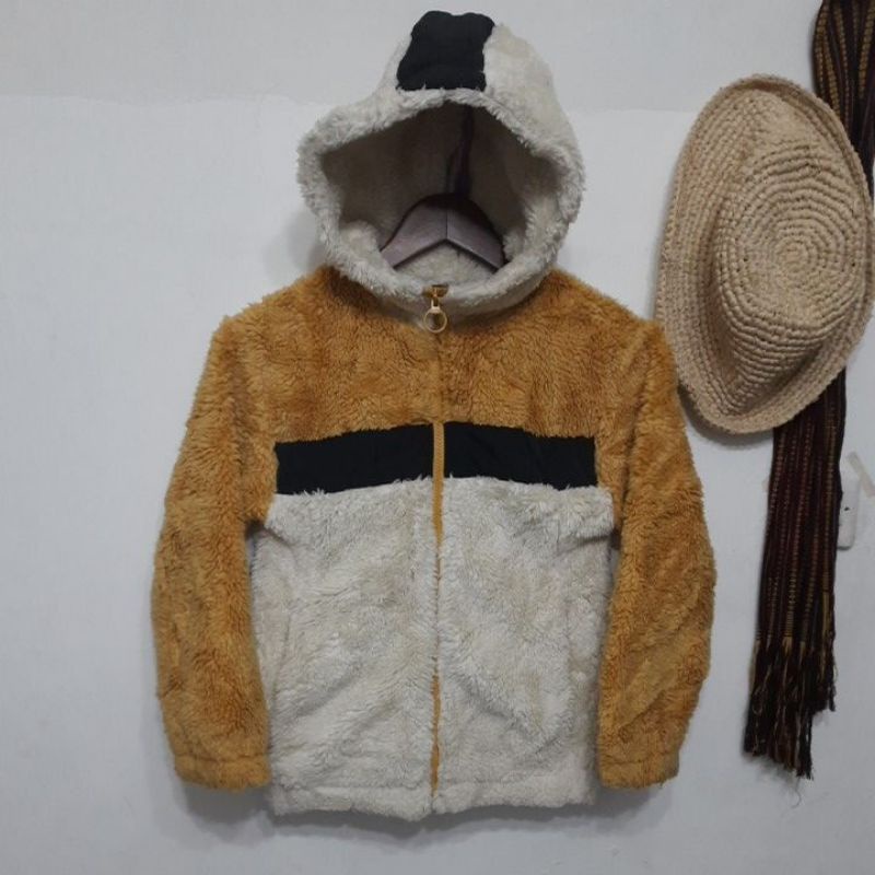 Jaket bulu serpha ZARA KIDS
