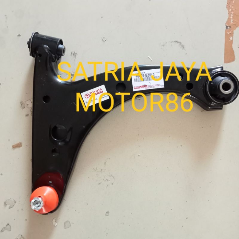 LOWER ARM SAYAP BAWAH DEPAN AVANZA 1.3 1.5 XENIA 1.0 LAMA 2004-2011 RH JAPAN