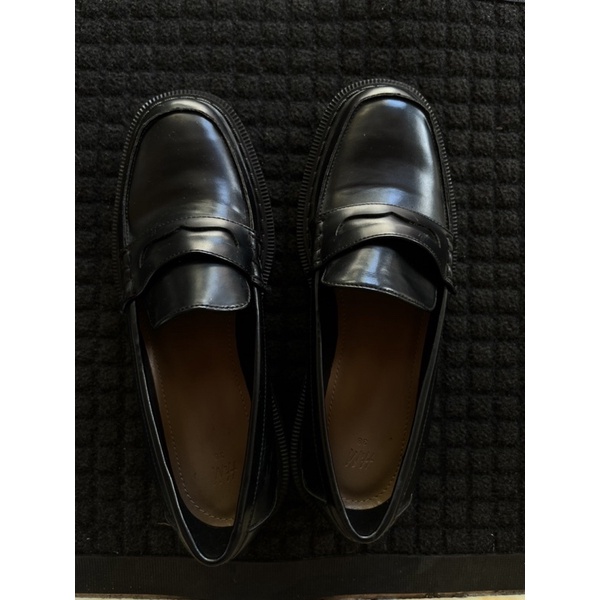 sepatu h&m / docmart size 38