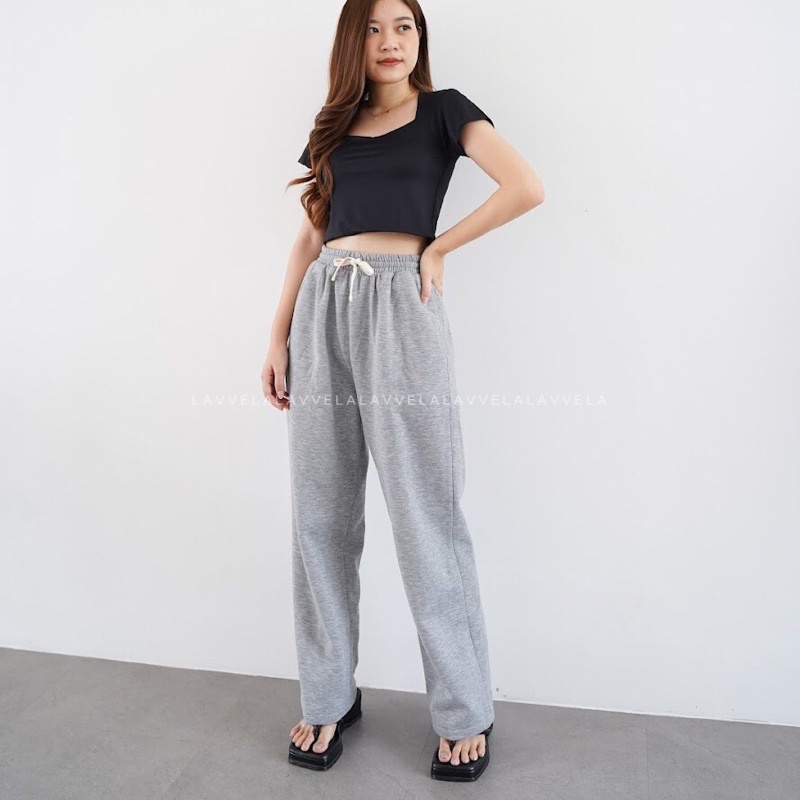 SEIRA SWEATPANTS | CELANA TRAINING | CELANA FLEECE | CELANA BASIC PANTS | CELANA KULOT | CELANA BASIC TIDUR | CELANA HOMMIE | LAVVELA | CELANA PREMIUM | CELANA WANITA | BAGGY PANTS