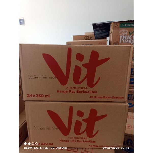 

Air Mineral Dalam Kemasan VIT Botol 330 ML