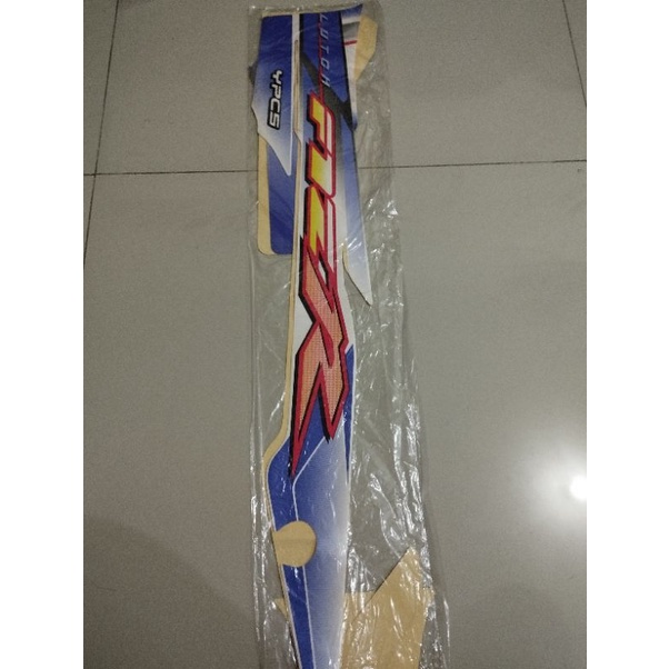 Stiker Yamaha f1zr putih biru
