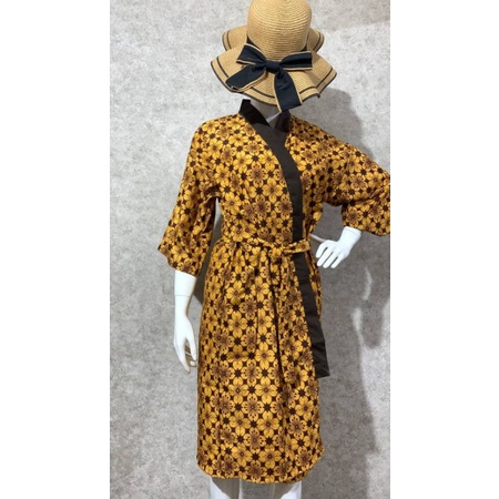 Kimono Batik Spa