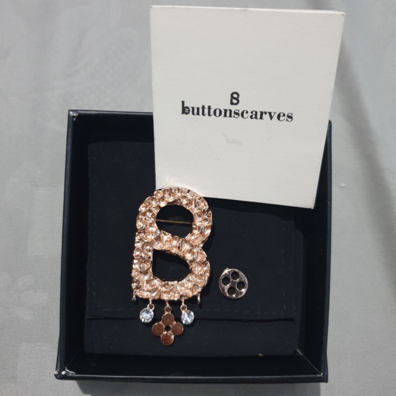 Preloved Buttonscraves Textured Brooch with  Charm Rosegold