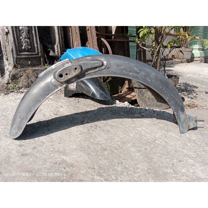 SLEBOR CB 125 PRES SOLO MIRIP PRES NGANJUK