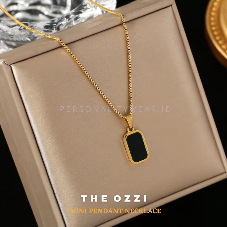 Kalung Liontin Pria Wanita Keren warna Emas Tahan Karat THE OZZI