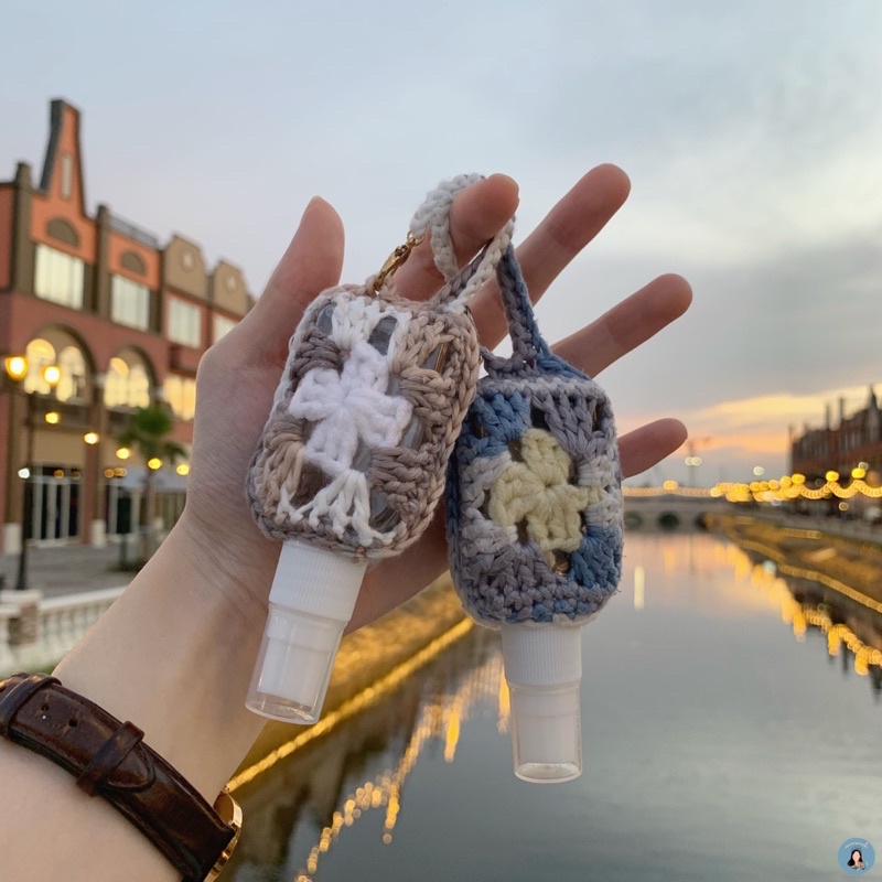 [FREE BOTTLE] Crochet Handsanitizer Holder / Rajut Custom Pouch / Hand Sanitizer Pocket Spray / Gant