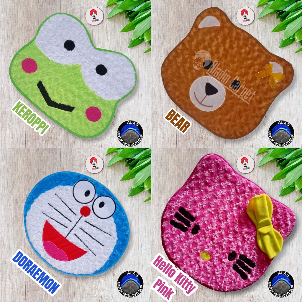 Keset Bulu Rasfur Karakter Boneka Lembut Ukuran 50X50 Cm