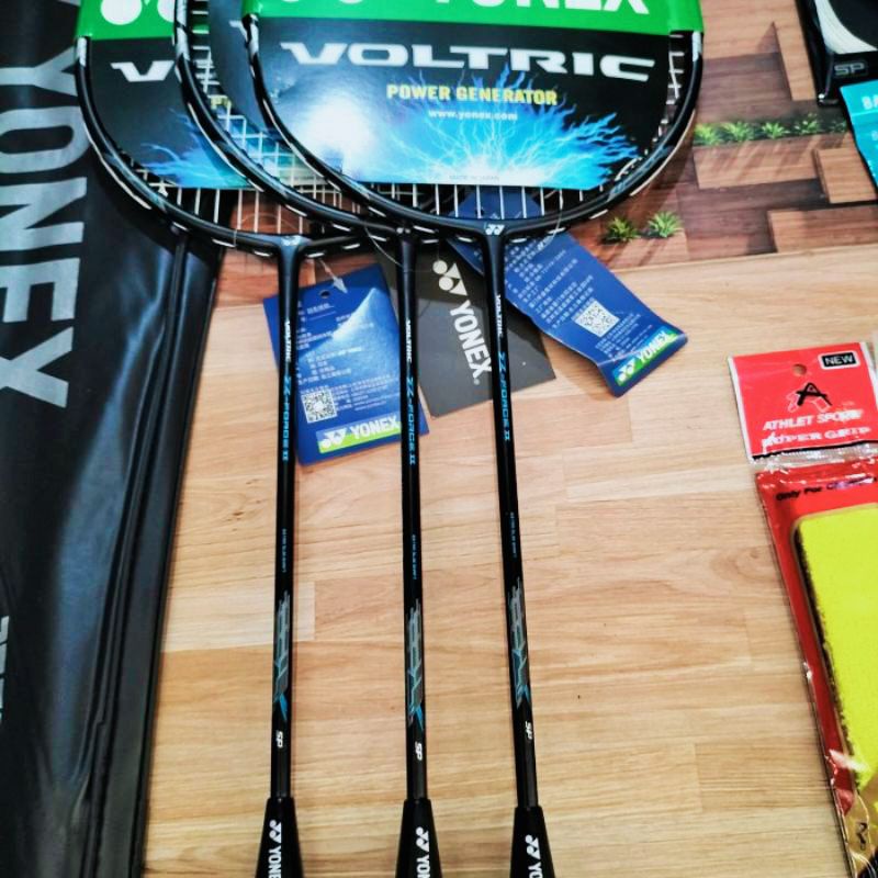 YONEX VOLTRIC Z FORCE 2 FREE TAS DAN GRIP