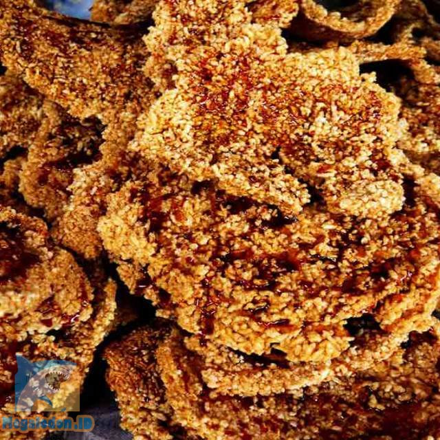 

INTIP MANIS/ASIN/PEDAS OLEH OLEH KHAS SOLO - KERUPUK BERAS NASI GURIH