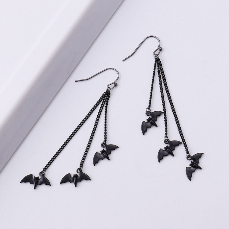 Anting Kait Gantung Panjang Desain Kelelawar Warna Hitam Untuk Dekorasi Halloween