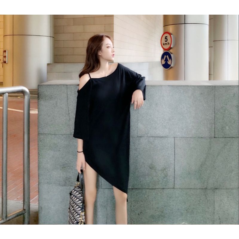 Setelan Wanita Korean Style Gaya Terbaru Dress Modis Lucu Aksesoris Pita Warna Putih Hitam