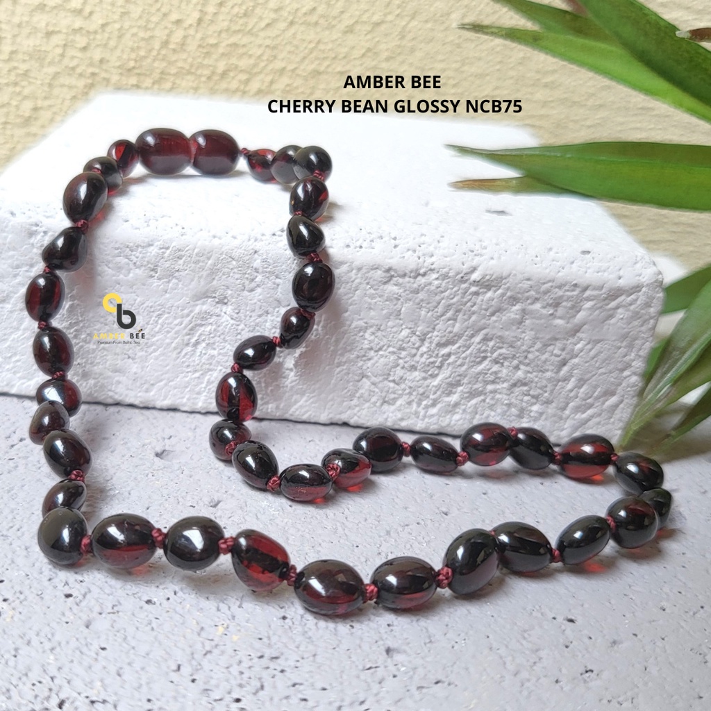 Kalung Amber Bayi Anak Premium Glossy Dark Cherry Beans BGCB68 By Amber Bee