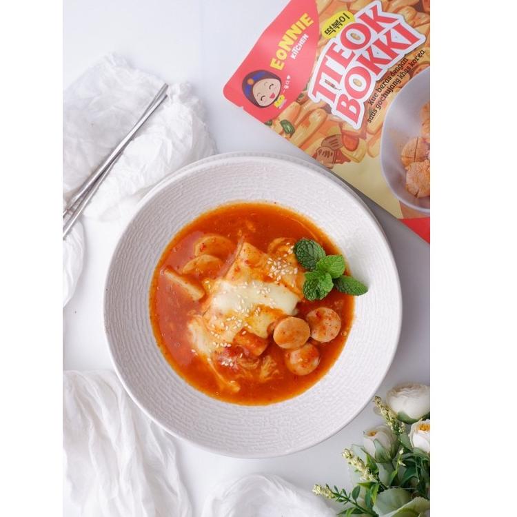 

⇧ Eonnie Kitchen - Tteokbokki Kue Beras Saus Gochujang ば
