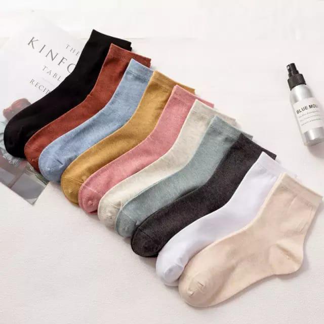 12 PASANG KAOS KAKI WANITA PANJANG POLOS WARNA RANDOM