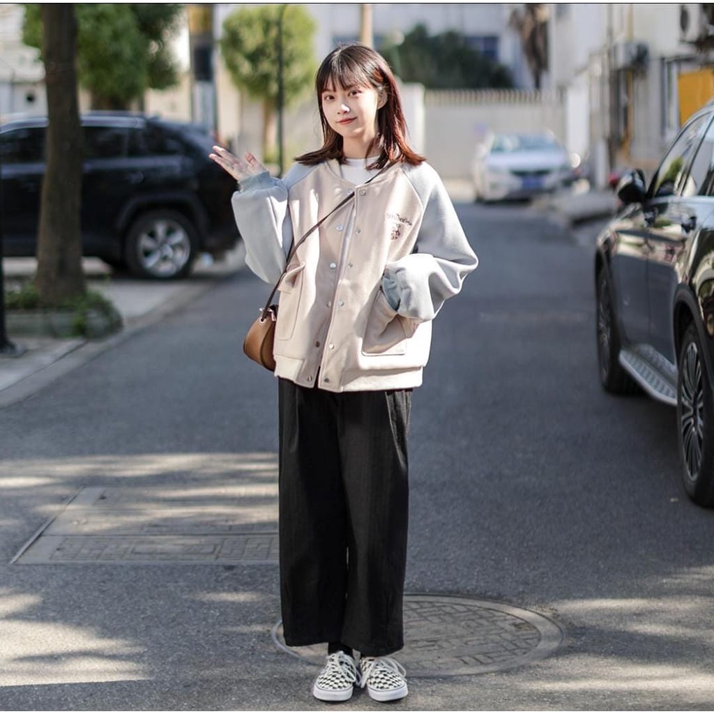 Outfit - TwoTone Bear Varsity Jacket Jaket Baseball Wanita Korean Style