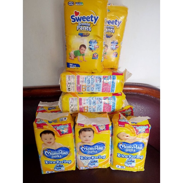 PAMPERS MAMYPOKO SIZE M34 TIPE CELANA