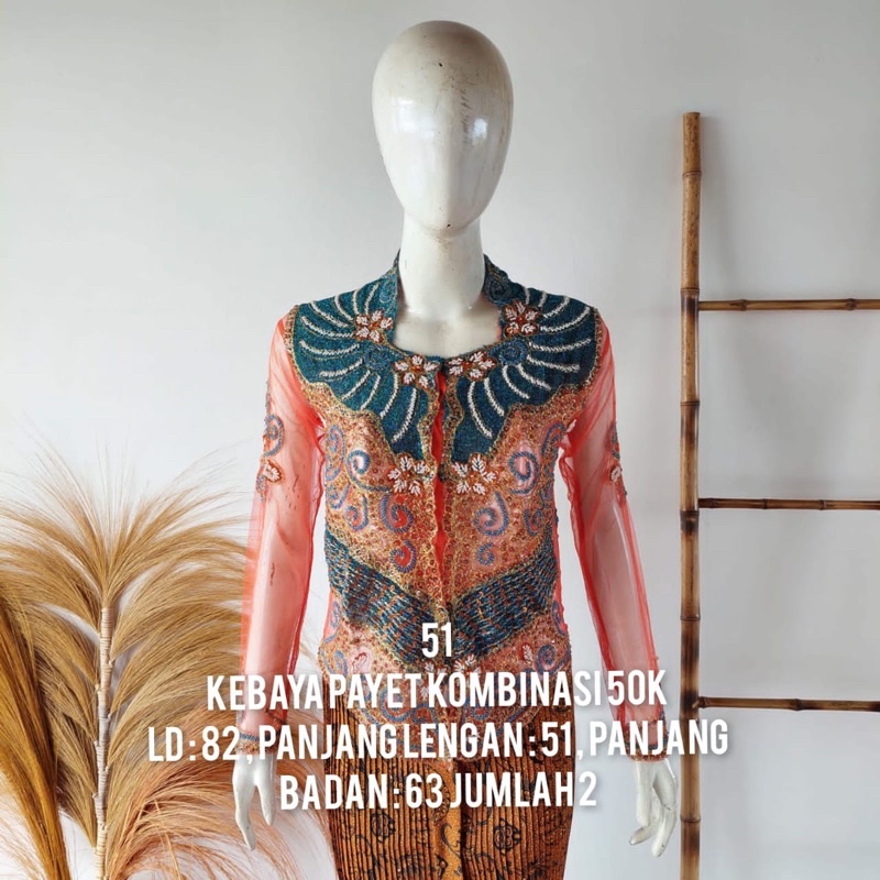 kebaya wisuda/kebaya kondangan
