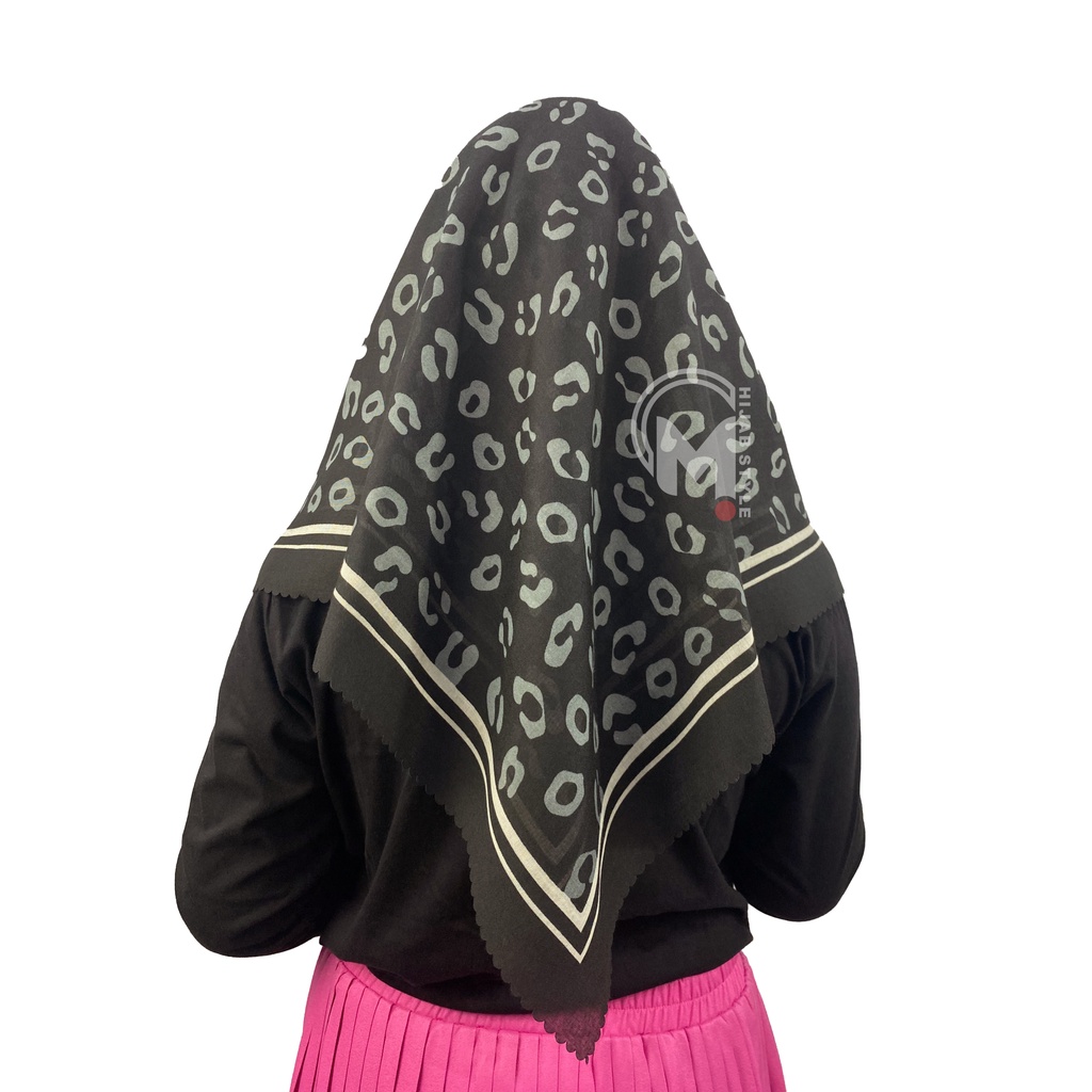 Mecca Hijab Voal Segi Empat Motip macan Lasercut Printing Premium II Hijab Voal Motif macan II Kerudung Segi Empat Motif