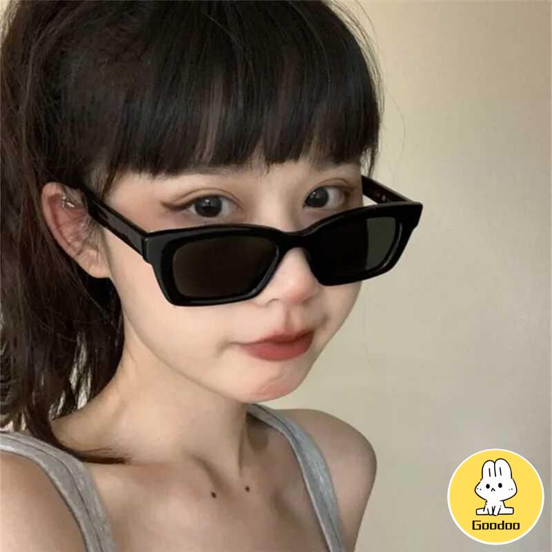 Baru Eropa Dan Amerika Fashion Square Kacamata Bingkai Kecil Wanita Kacamata Menembak Jalan Sederhana -Doo