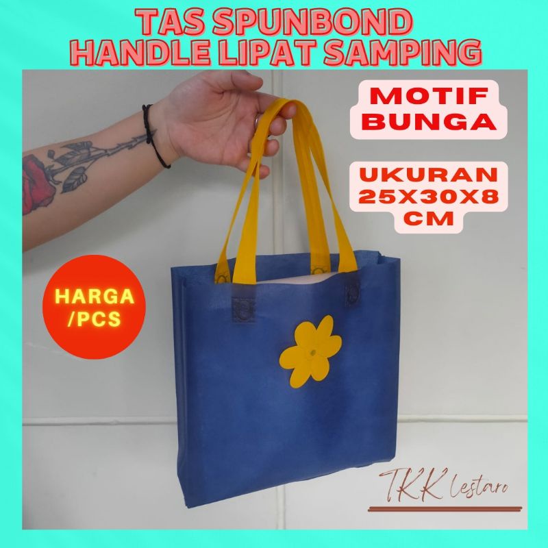 

Tas spunbond 25x30x8cm motif bunga / tas spunbond tali lipat samping / tas hajatan / tas ulang tahun / goodie bag / tas spunbond murah / tas souvenir / tas kado ulang tahun / tas ramah lingkungan