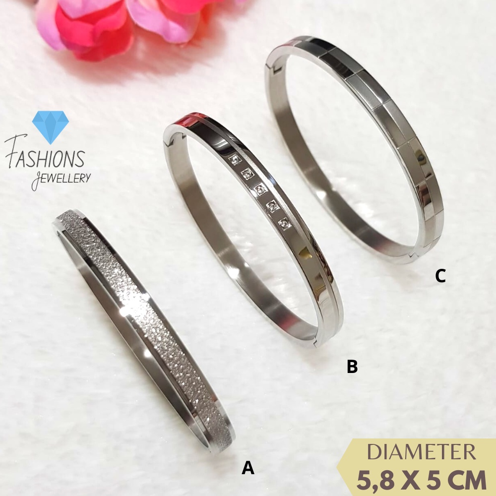 Gelang tangan polos titanium silver