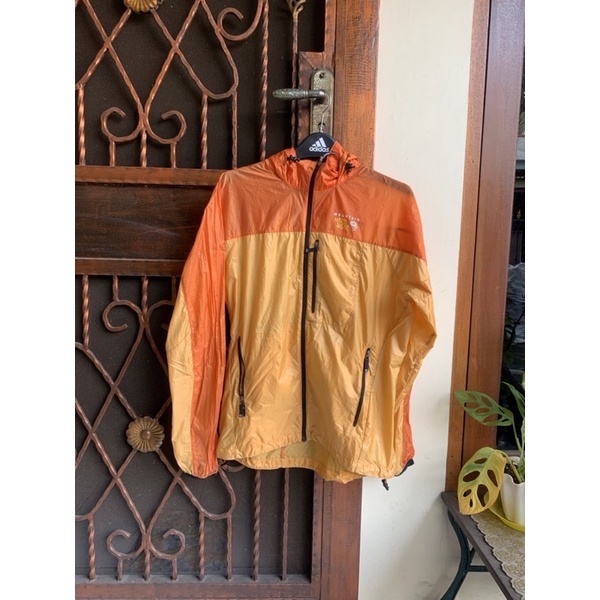 Mountain Hardwear running jacket hardware mhw