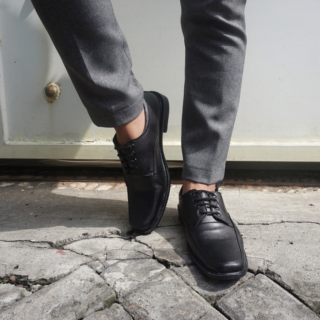 Sepatu Pantofel Pria Talian Model Terbaru Untuk Kerja Kantor dan Pesta Serta Acara Formal