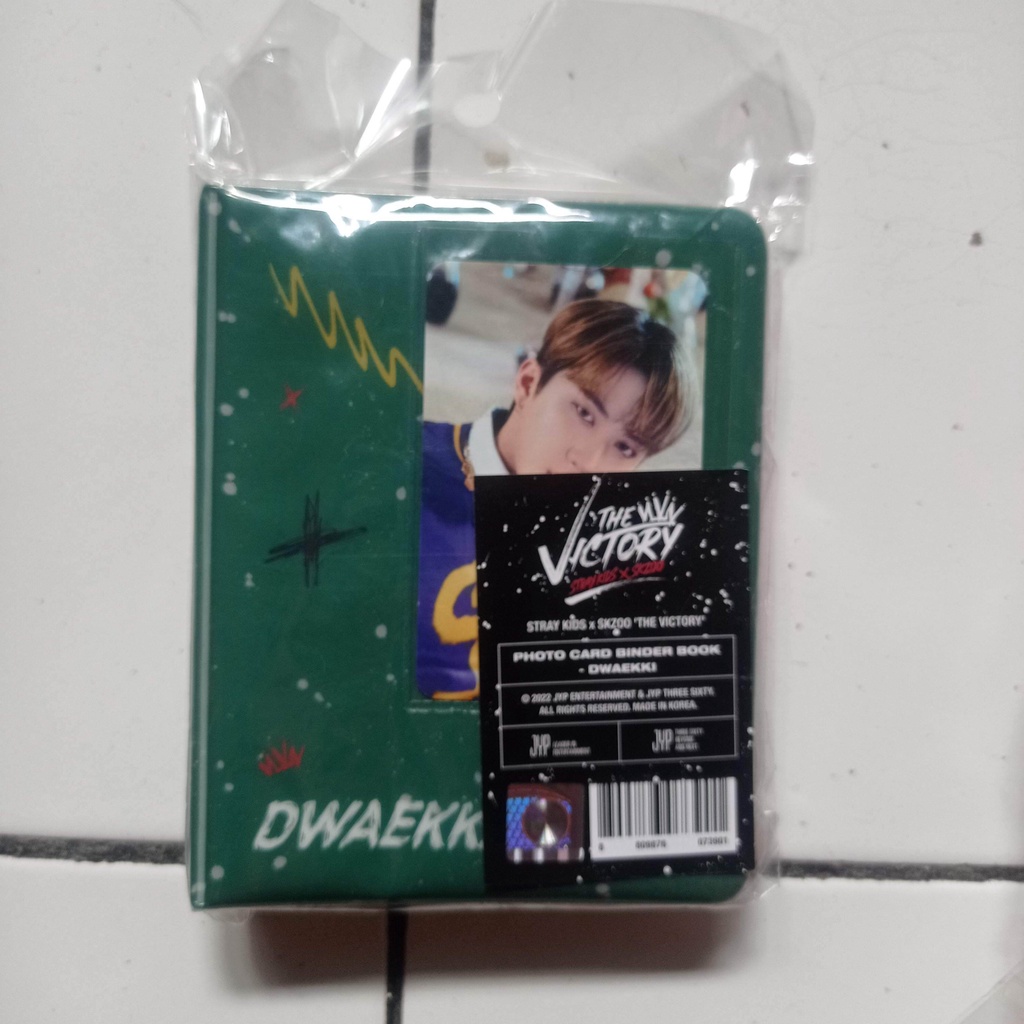 Binder book dwaekki / changbin The Victory stray kids x SKZOO