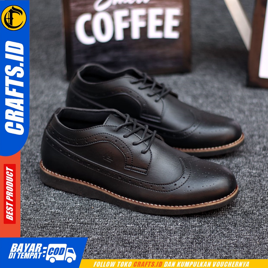 CRAFTS Sage - Sepatu Pantofel Formal Kerja Hitam Pria