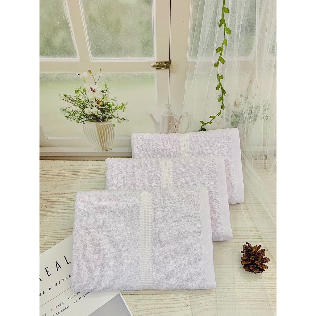 RAISHACOLLECTION HANDUK MUTIA TANGGUNG WARNA PUTIH UK. 50X100 CM