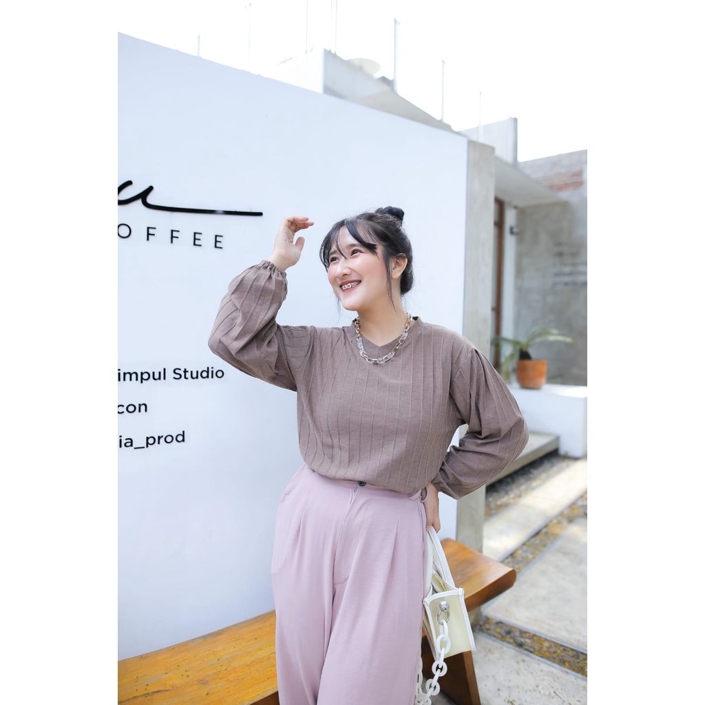 FIRSTY Knitting Blouse by dailyofprincess