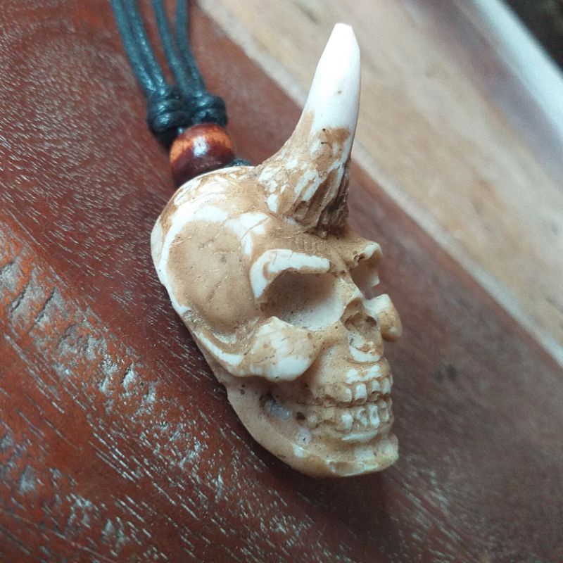 Kalung Etnik Pria Wanita Bandul Tengkorak Unik