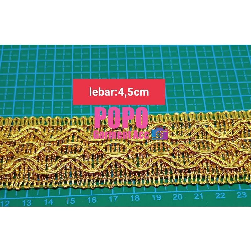 Renda emas / perak / renda india kode:588 ( lebar:4,5cm panjang:17 yard )