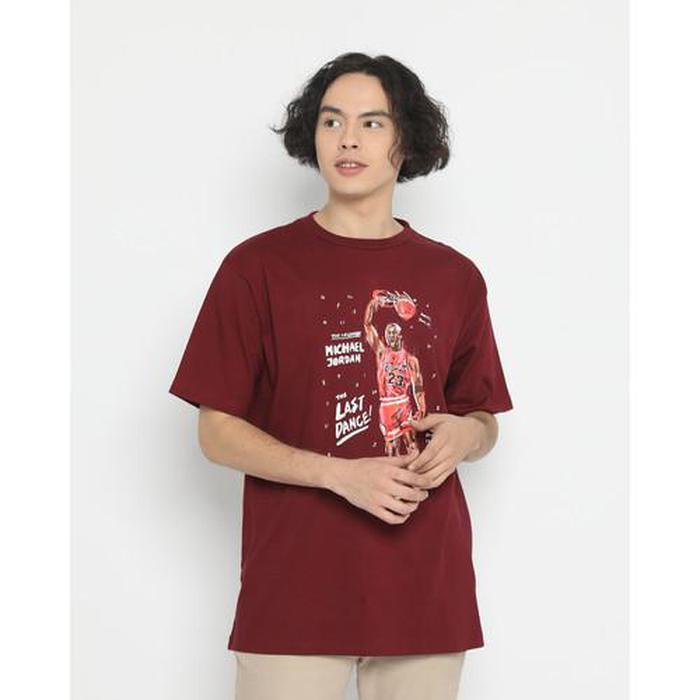 Kaos Unisex Naufal Abshar | Erigo TShirt The Overhead Maroon_hf1382