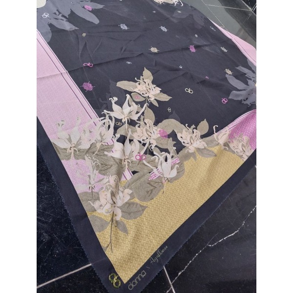 preloved donna scarves