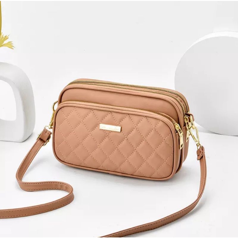 Mochillastore - TAS SELEMPANG WANITA KECIL IMPORT KULIT TA534B5 CRESENT  SLING HITAM BAG REMAJA KOREA MUAT HP FASHION CEWEK PREMIUM MURAH KEKINIAN LUCU BATAM SIMPLE BRANDED