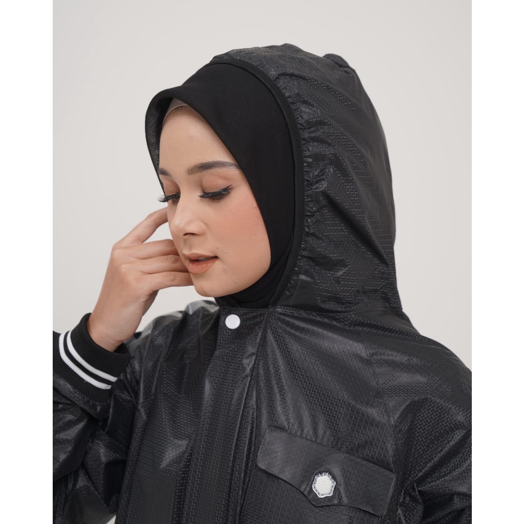 Setelan Baju Sauna Dan Jaket Sport Pembakar Lemak Olah Raga Joging Lari Pelangsingan Diet Efektif    Untuk Unisex Pria Wanita Bahan Primum Kualitas Terbaik Bisa Jas Hujan Anti Air Warna Hitam Silver Model Terbaru COD