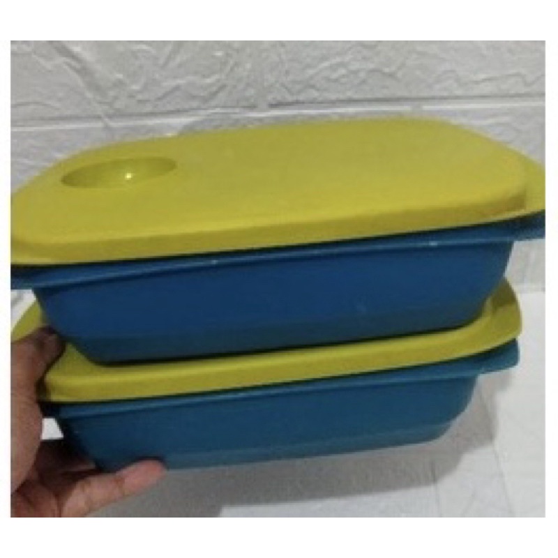 BYO TANPA KATUB tupperware second preloved minus