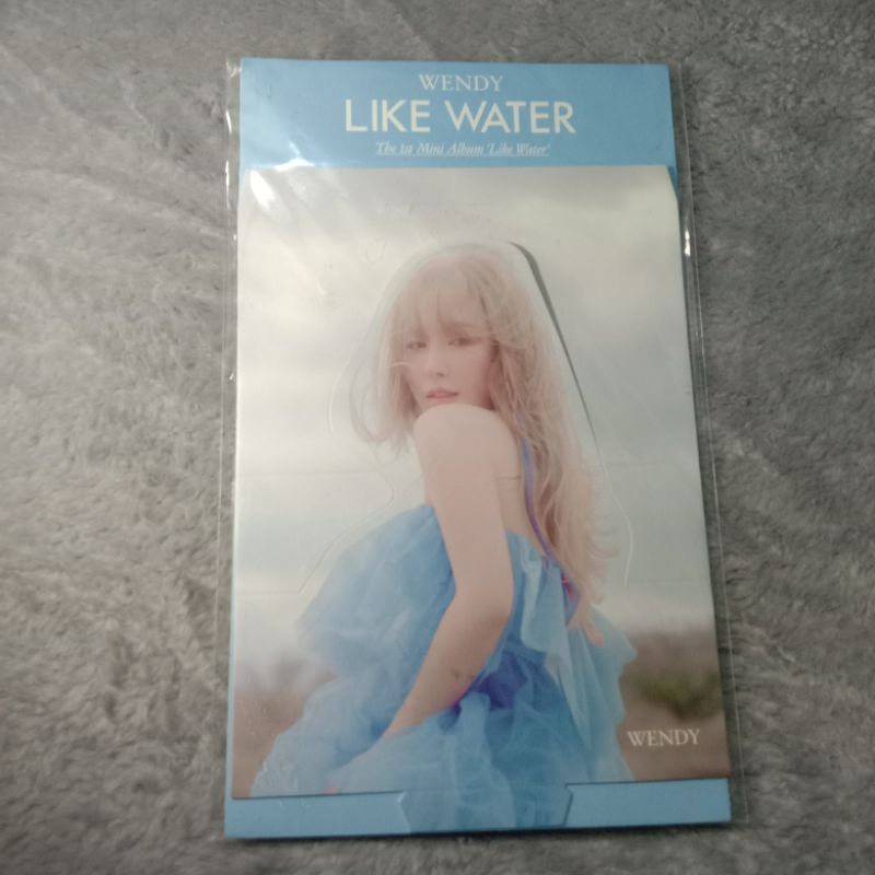 standee wendy md like water