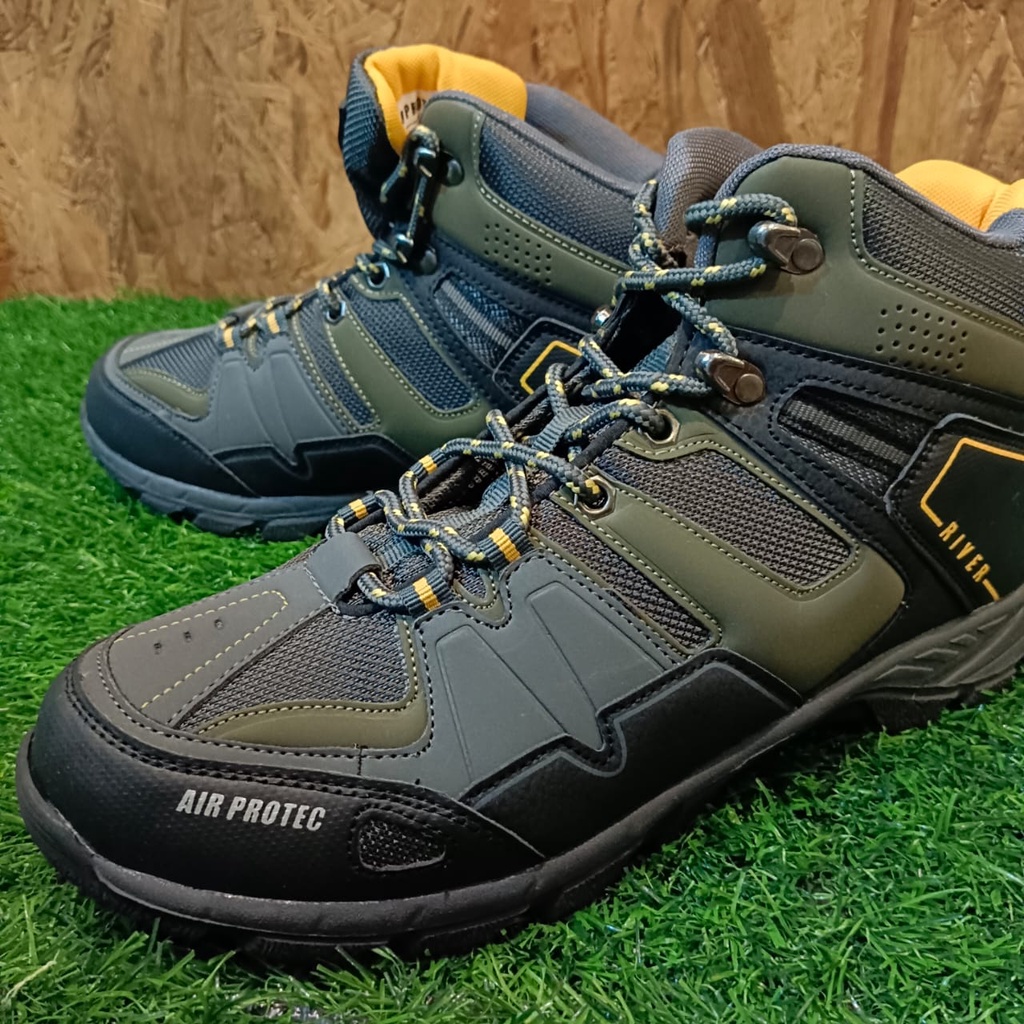 Sepatu Hiking Pria Air Protec River Outdoor Trekking Shoes Original 100%