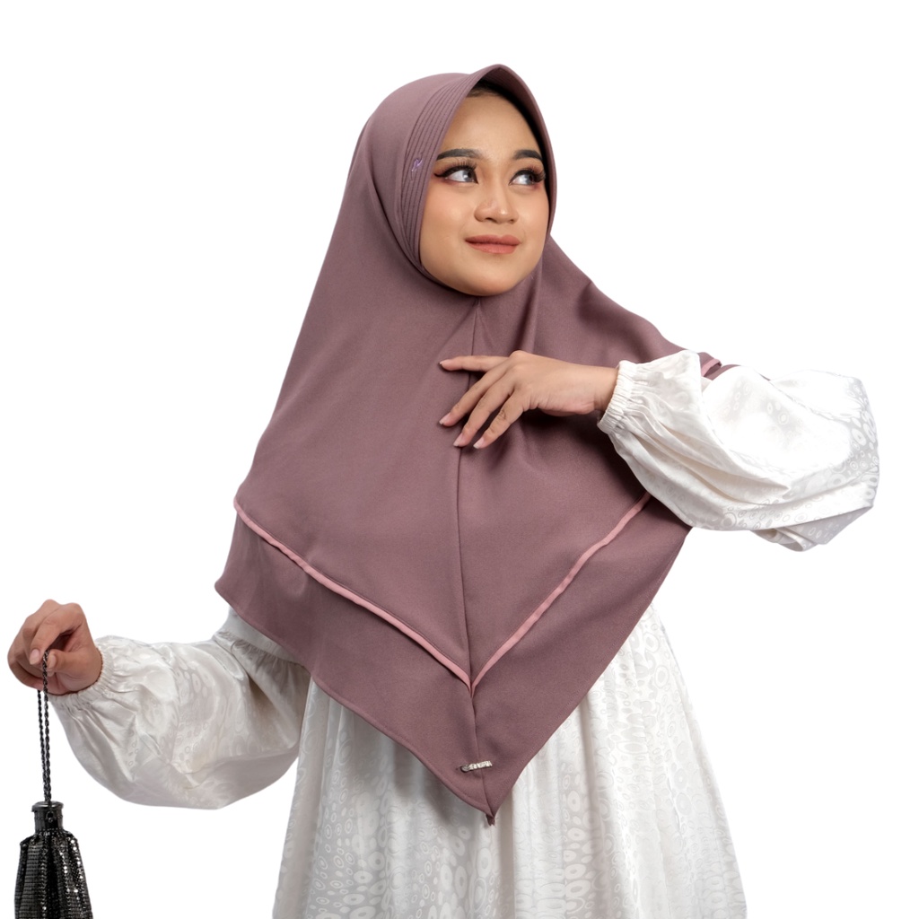 Jual Razwa Giselle Hijab Instan List Kombinasi Pet Antem Bahan